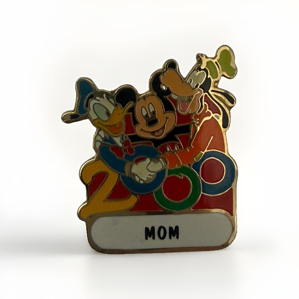 Walt Disney World 2000 Pin Mom Mother Gold Tone Mickey Mouse Donald Duck Goofy